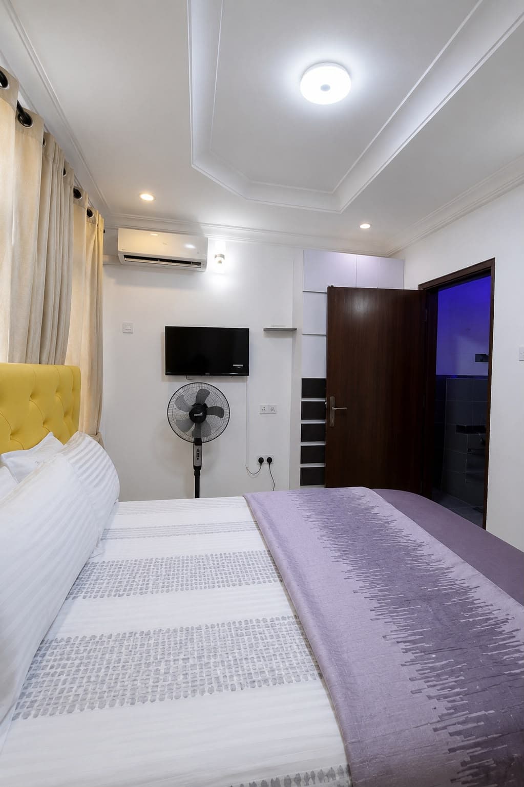 Premium 1-Bedroom Shortlet Apartment – Silver Spring Estate, Lekki, view 3